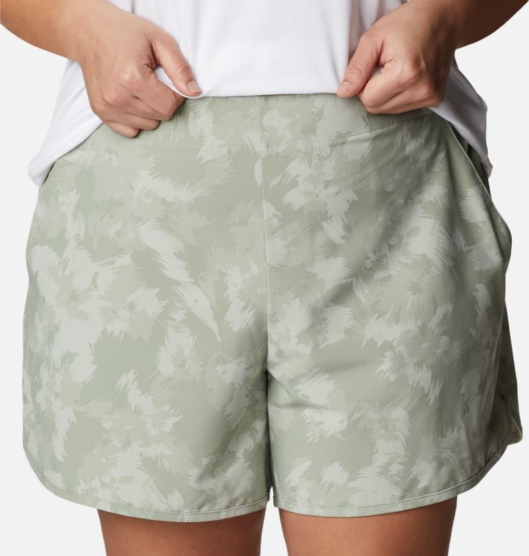 Women's Columbia Pleasant Creek Stretch Shorts Olive | Plus Size CA-H36A4